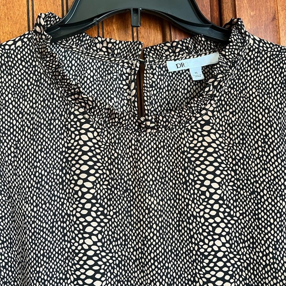 DR2 Tops - DR2 - Snakeskin pattern blouse - Size XL